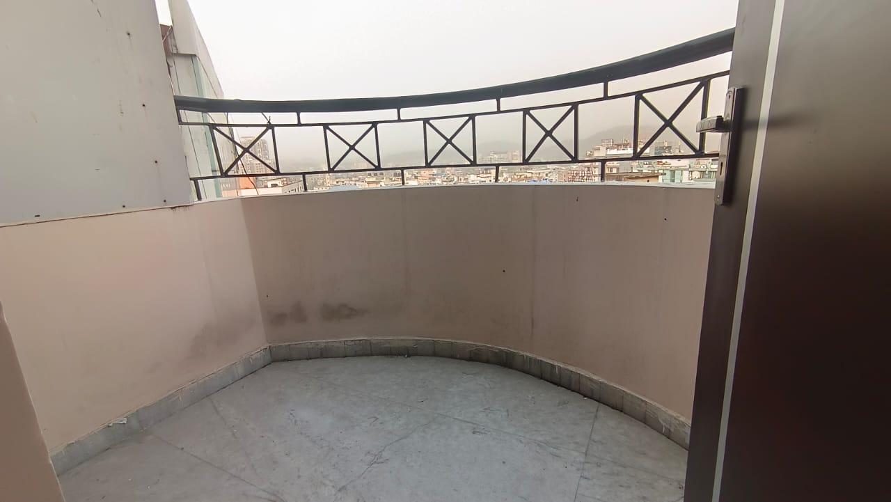 Semi Furnished 4bhk in ABC, Near Rajiv Bhawan, GS Road, SATSANG VIHAR, Tarun Nagar, Guwahati, Assam, India for Rent